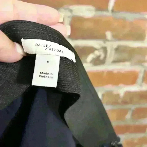 Daily Ritual Navy Blue Mini Skirt Size Small - Picture 6 of 7